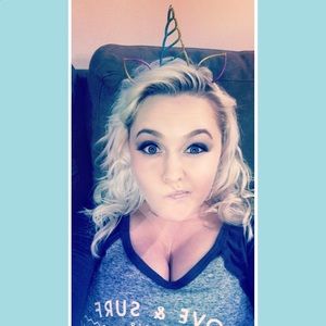 Meet your Posher, Marissa